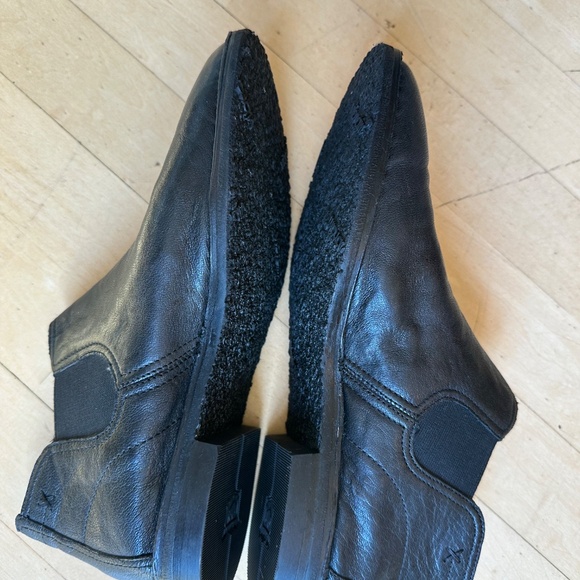 TRASK Chelsea black leather ankle boot, 7.5, CB2464 - Picture 3 of 7